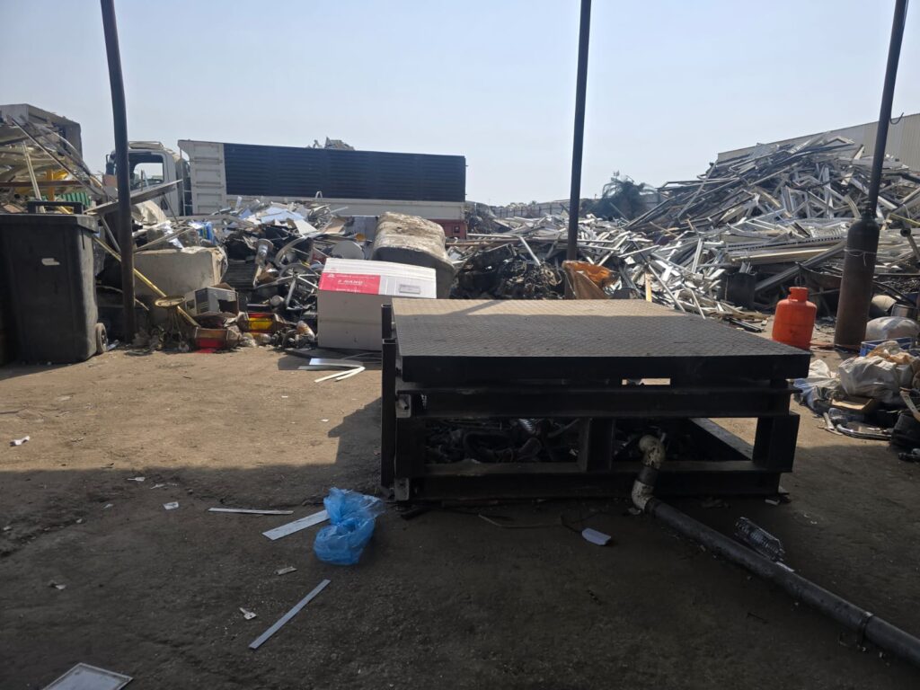 We buy all scrap like copper, iron metal etc in dammam.نشتري جميع الخردة مثل النحاس ومعدن الحديد وغيرها في الدمام. Scrap buyer in dammam
