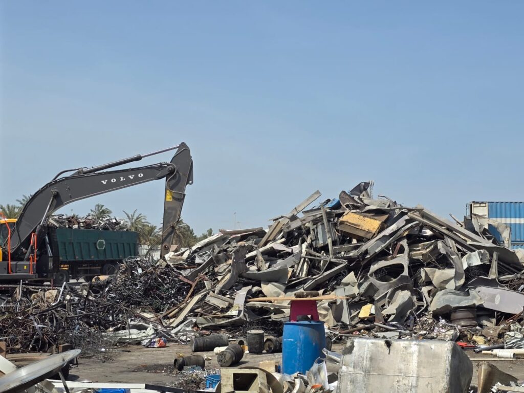 We buy all scrap like copper, iron metal etc in dammam.نشتري جميع الخردة مثل النحاس ومعدن الحديد وغيرها في الدمام. Scrap buyer in dammam